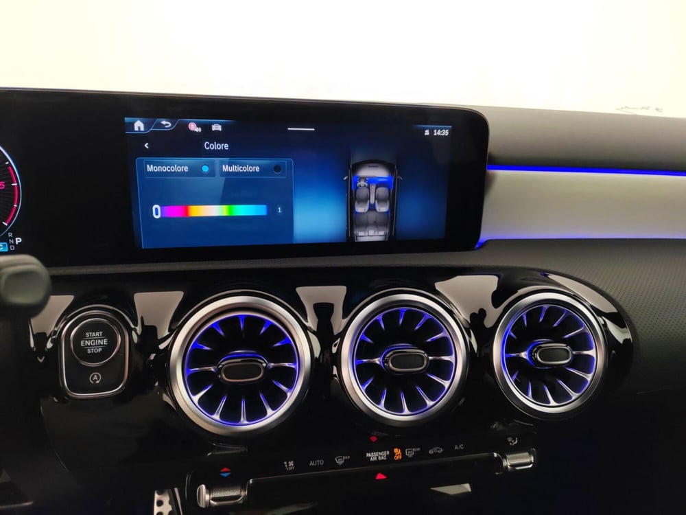 Mercedes-Benz Classe A nuova a Bologna (11)
