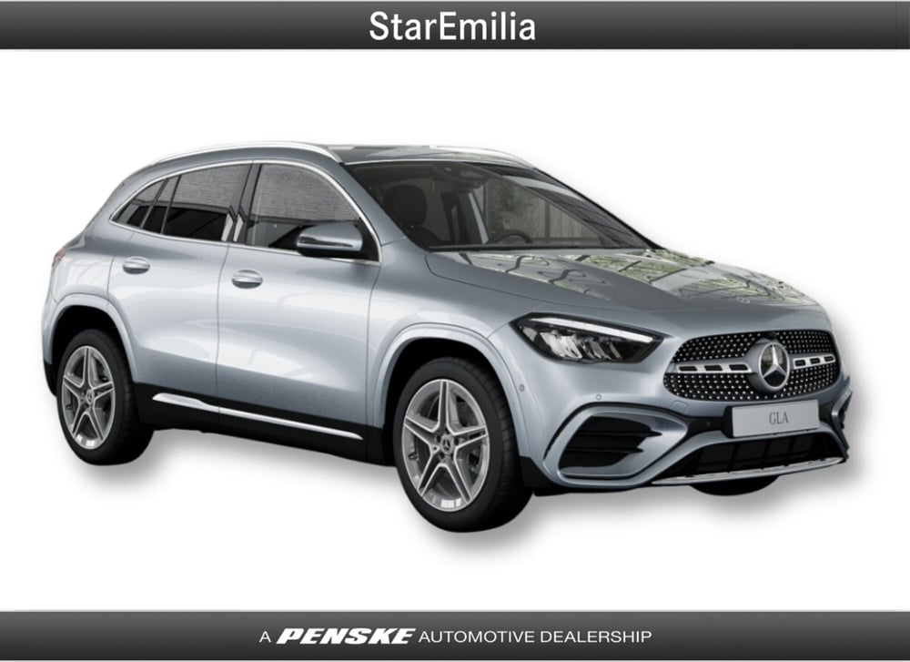 Mercedes-Benz GLA SUV nuova a Bologna