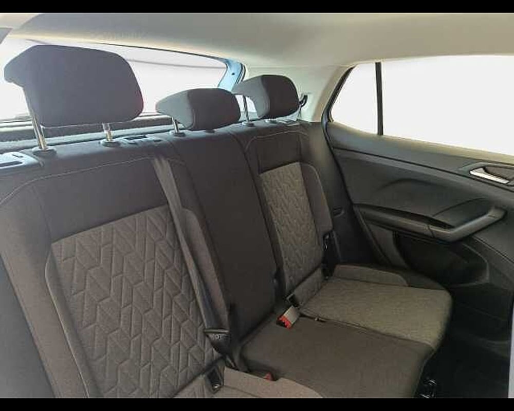 Volkswagen T-Cross usata a Roma (9)