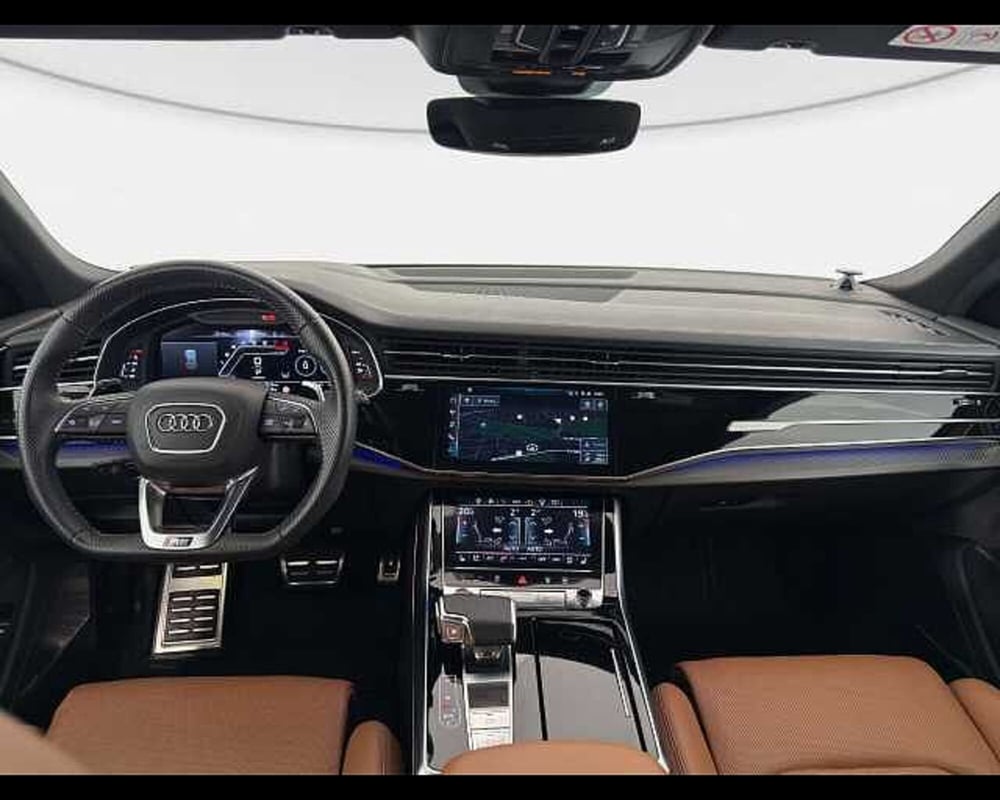 Audi RS Q8 usata a Roma (6)