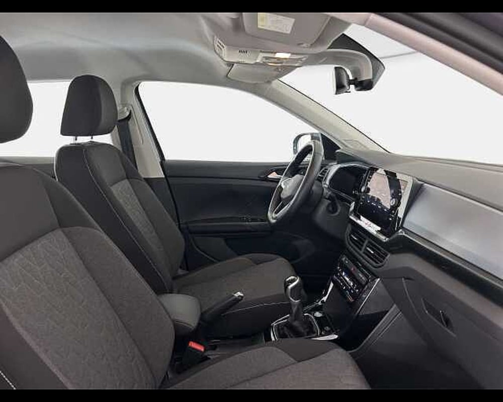Volkswagen T-Cross usata a Roma (8)