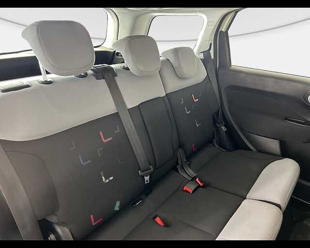 Fiat 500L Living usata a Roma (9)
