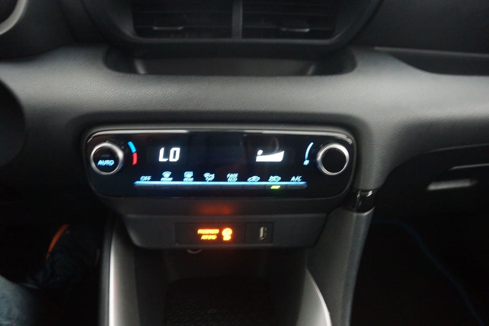 Toyota Yaris usata a Torino (20)