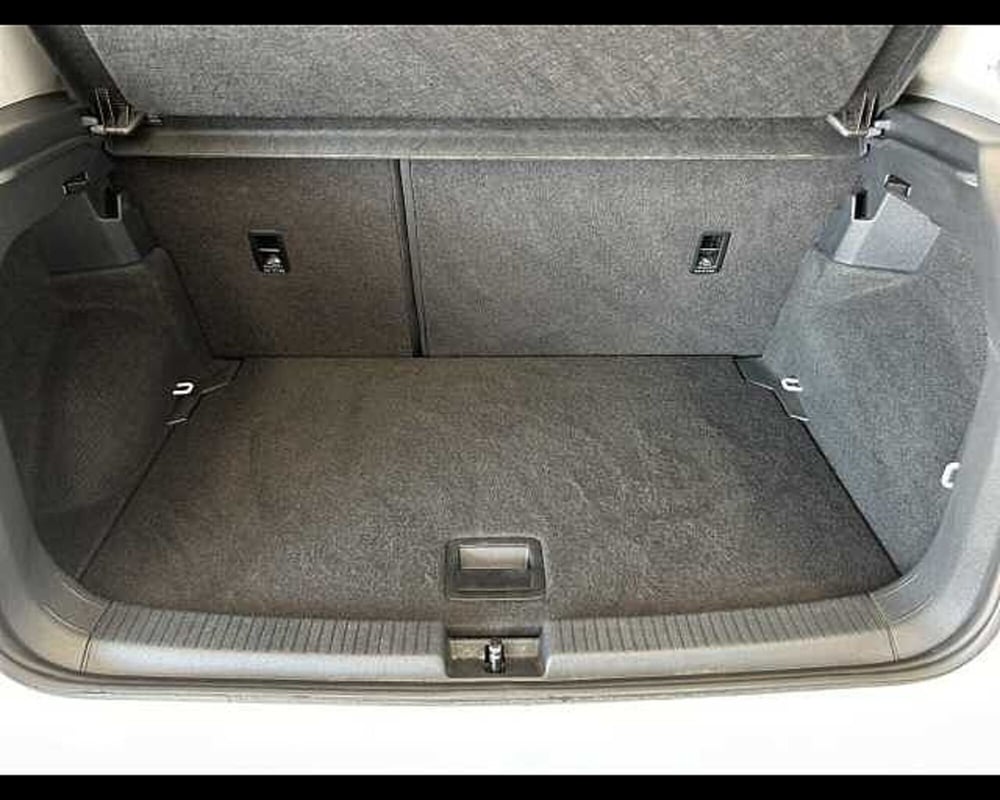 Volkswagen T-Cross usata a Roma (10)