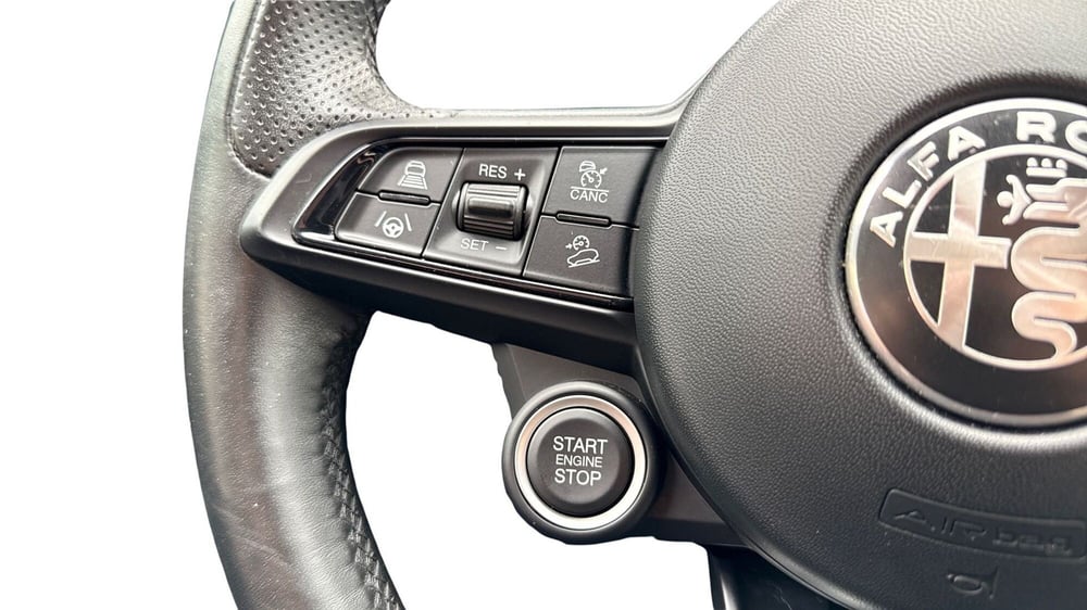 Alfa Romeo Stelvio usata a Treviso (14)