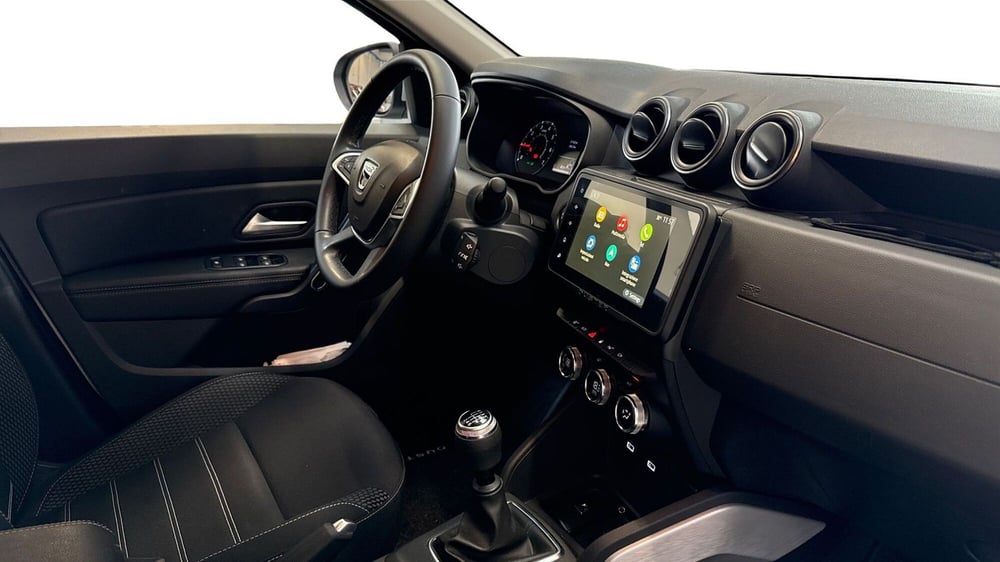 Dacia Duster usata a Treviso (9)