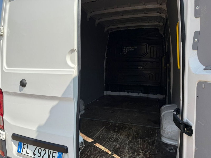 Volkswagen Veicoli Commerciali Crafter Furgone usata a Massa-Carrara (11)