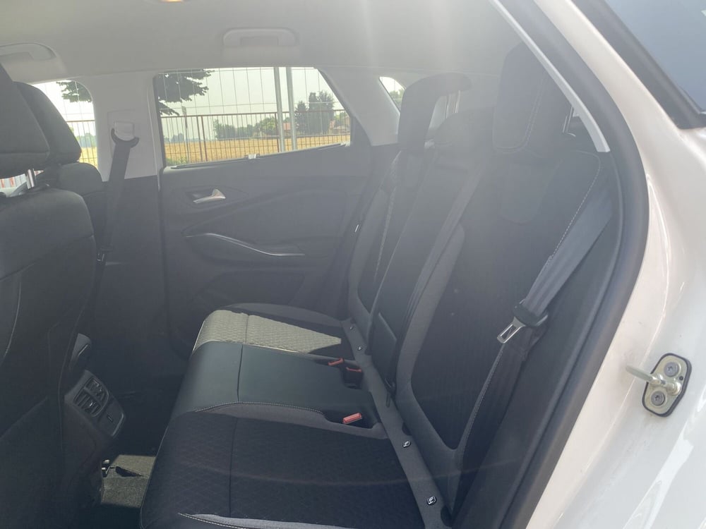 Opel Grandland X usata a Modena (14)