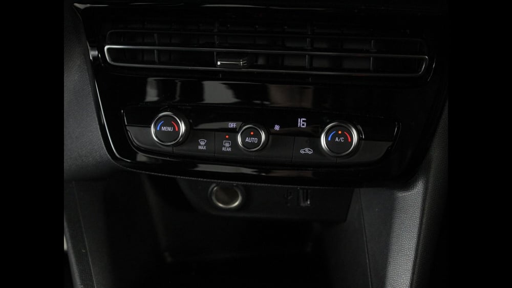 Opel Mokka usata a Palermo (20)