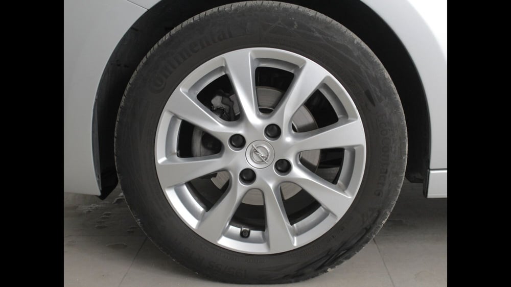 Opel Corsa usata a Palermo (13)