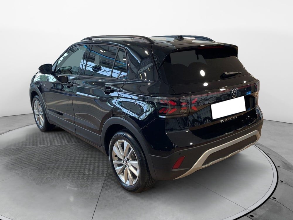 Volkswagen T-Cross nuova a Varese (6)