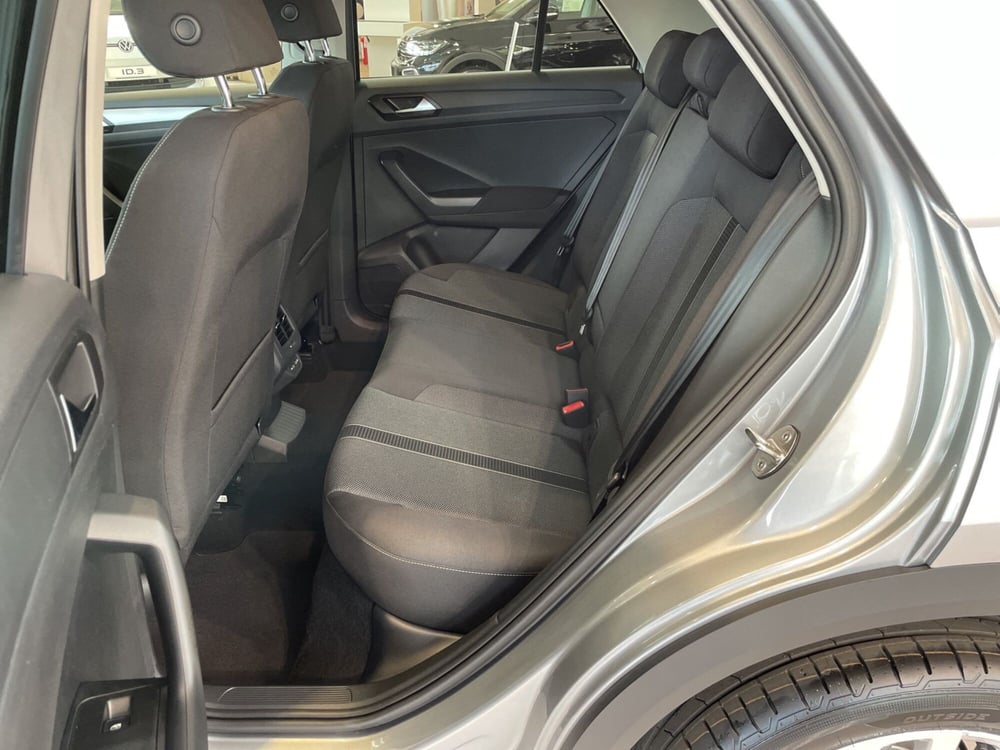 Volkswagen T-Roc nuova a Varese (10)