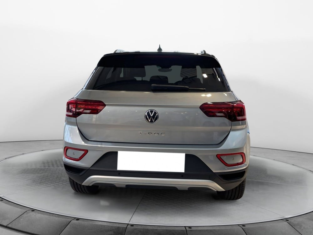 Volkswagen T-Roc nuova a Varese (5)