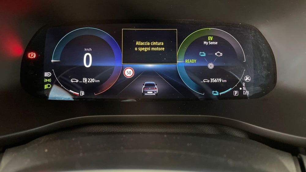 Renault Arkana usata a Varese (10)