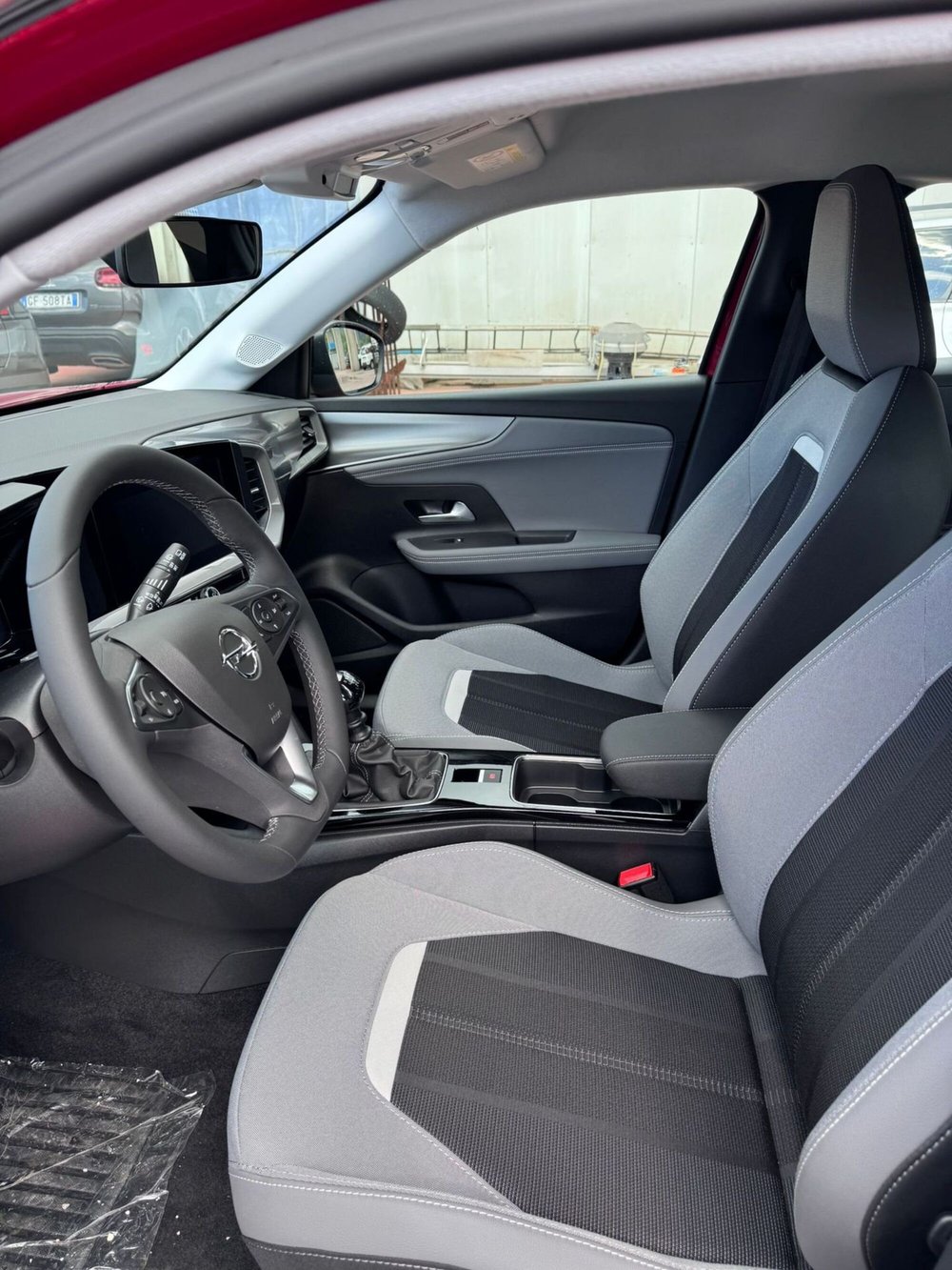 Opel Mokka nuova a Frosinone (11)