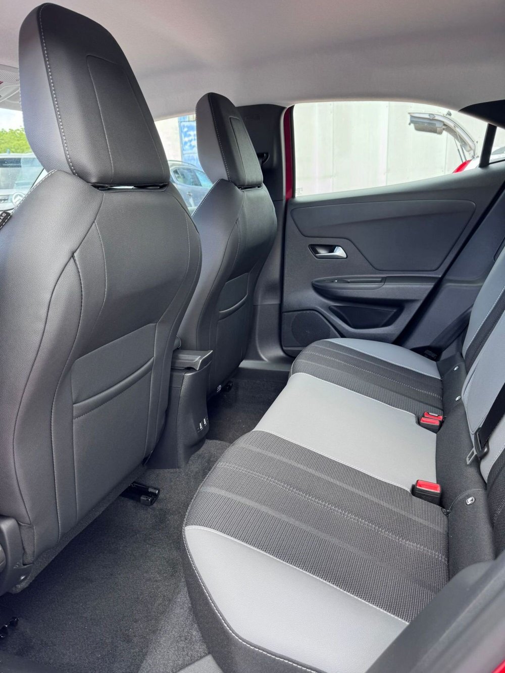 Opel Mokka nuova a Frosinone (14)