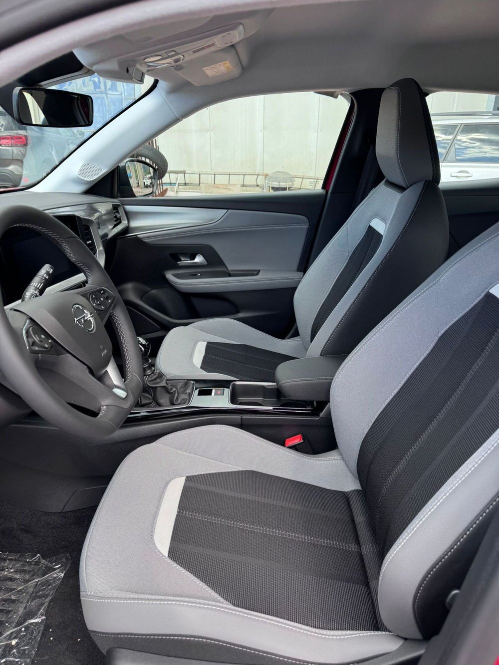 Opel Mokka nuova a Frosinone (15)