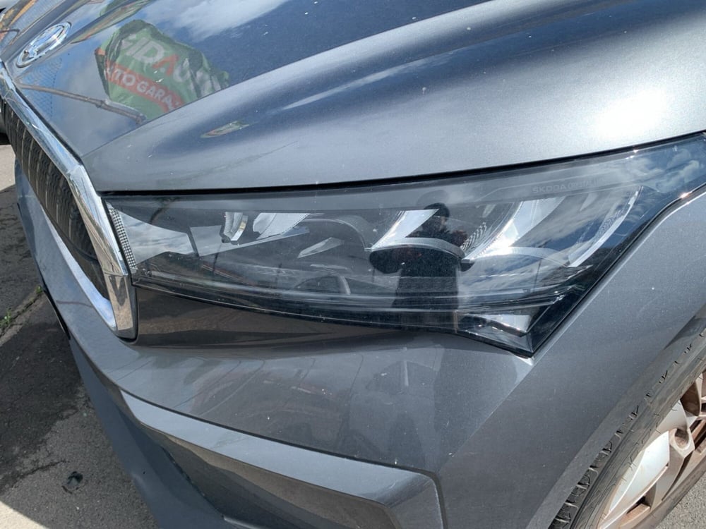 Skoda Enyaq usata a Catania (19)