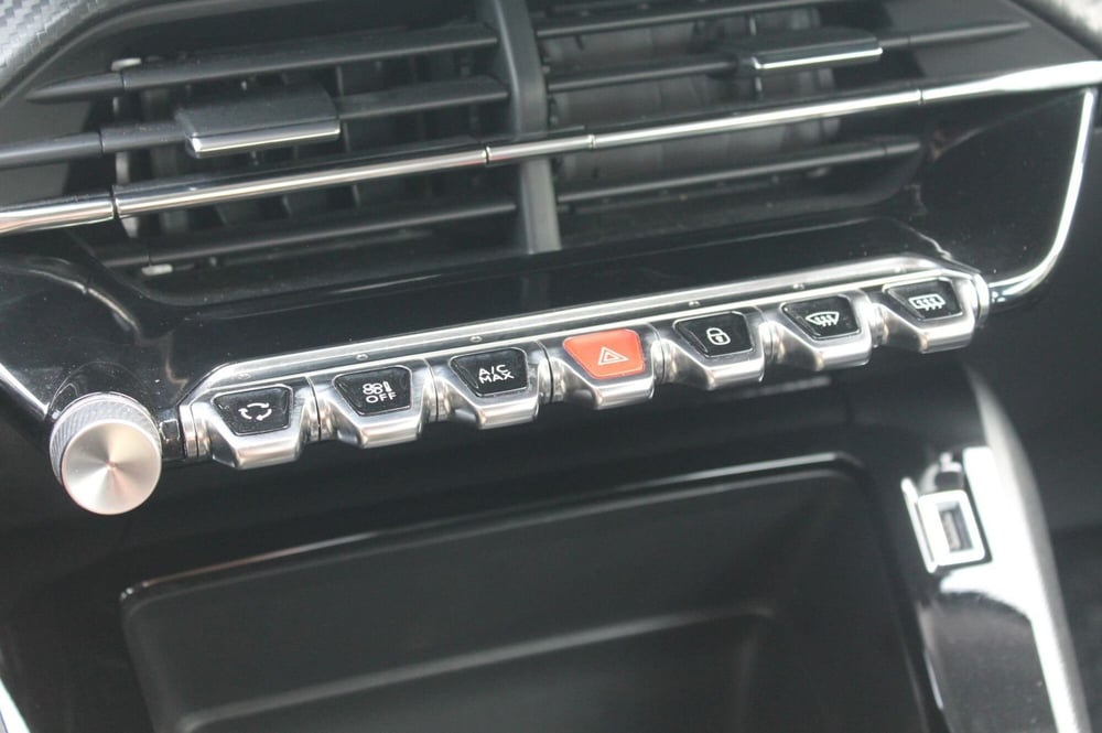 Peugeot 2008 usata a Cuneo (11)