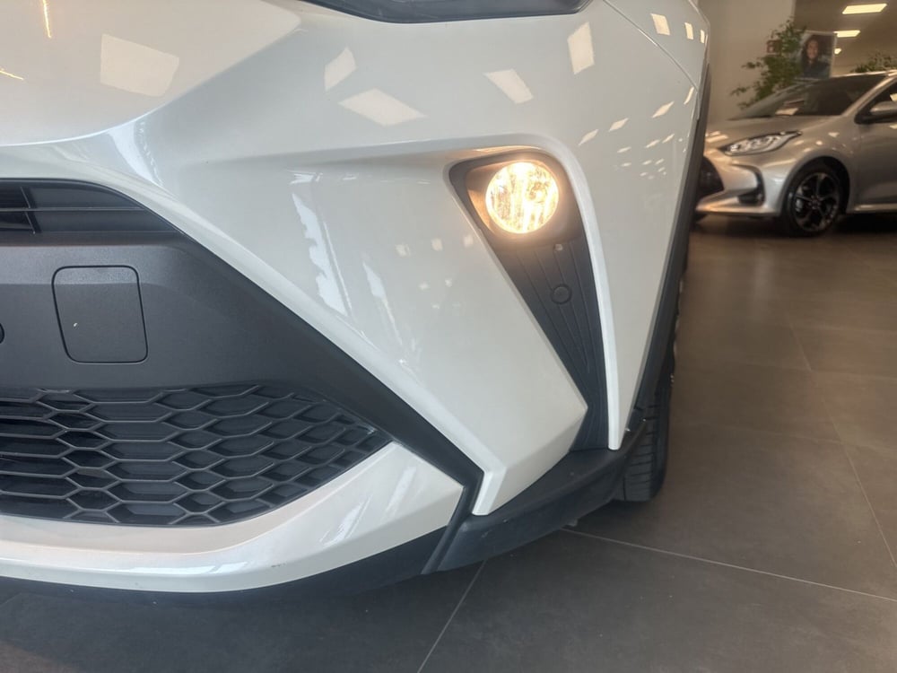 Toyota Toyota C-HR usata a Catanzaro (16)