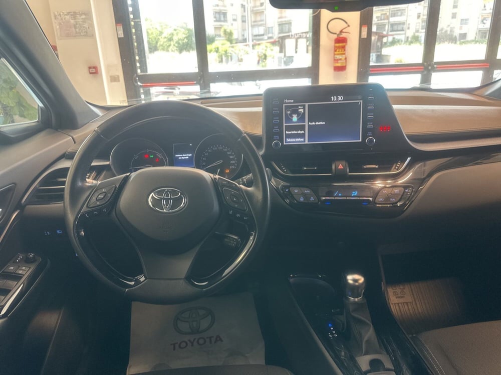 Toyota Toyota C-HR usata a Catanzaro (18)