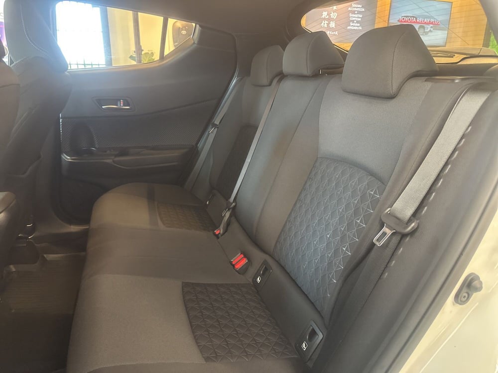 Toyota Toyota C-HR usata a Catanzaro (19)