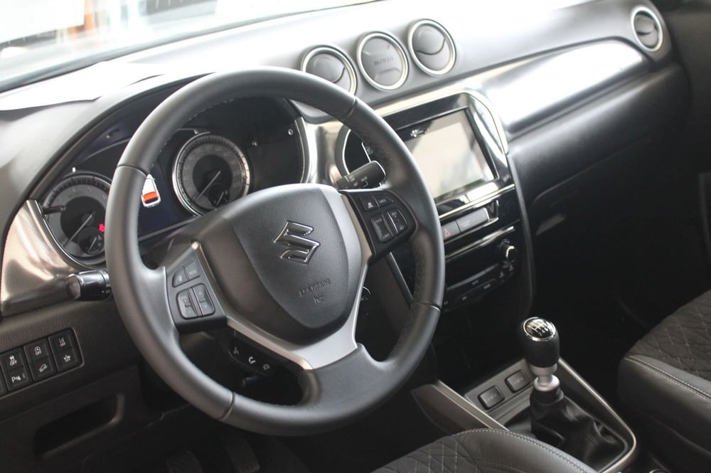 Suzuki Vitara usata a Cuneo (8)