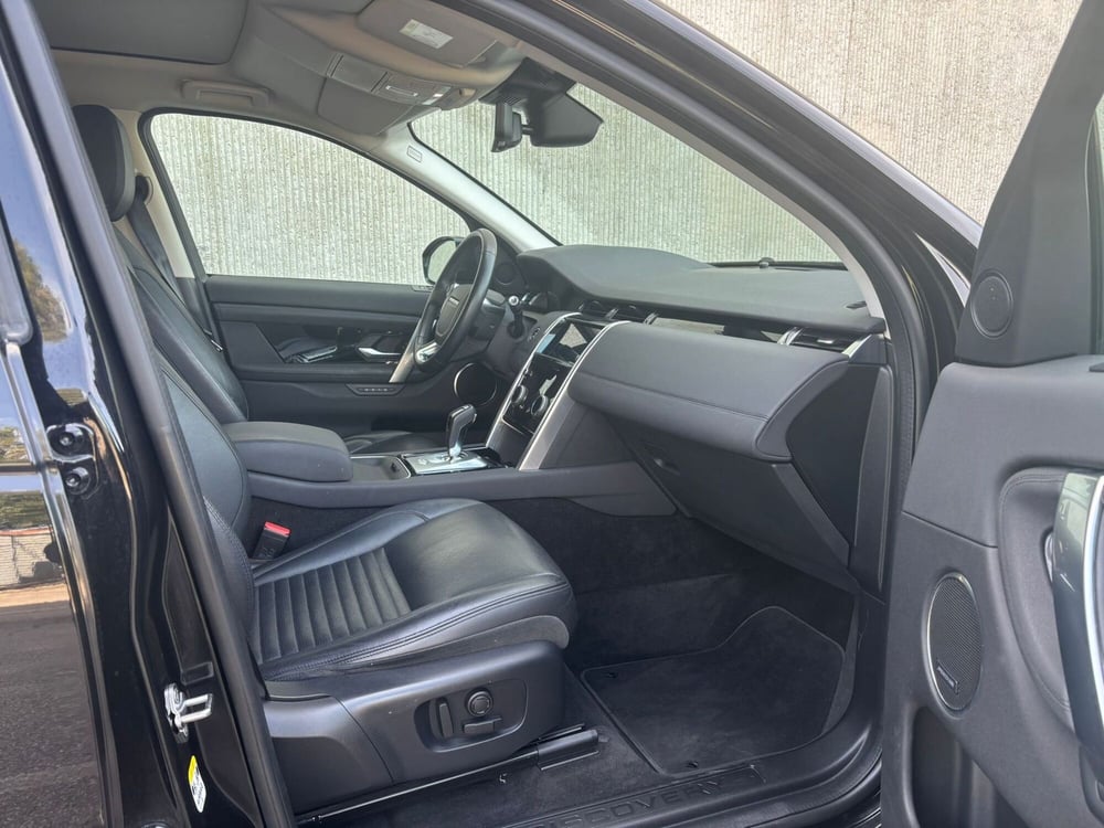 Land Rover Discovery Sport usata a Salerno (4)