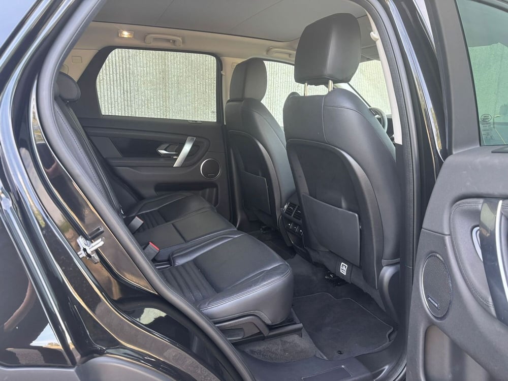 Land Rover Discovery Sport usata a Salerno (5)