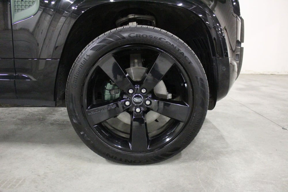 Land Rover Defender usata a Brescia (9)
