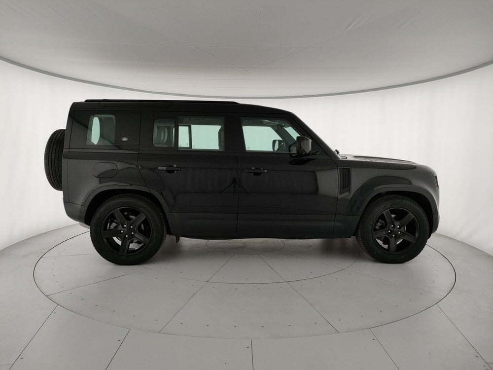 Land Rover Defender usata a Milano (6)