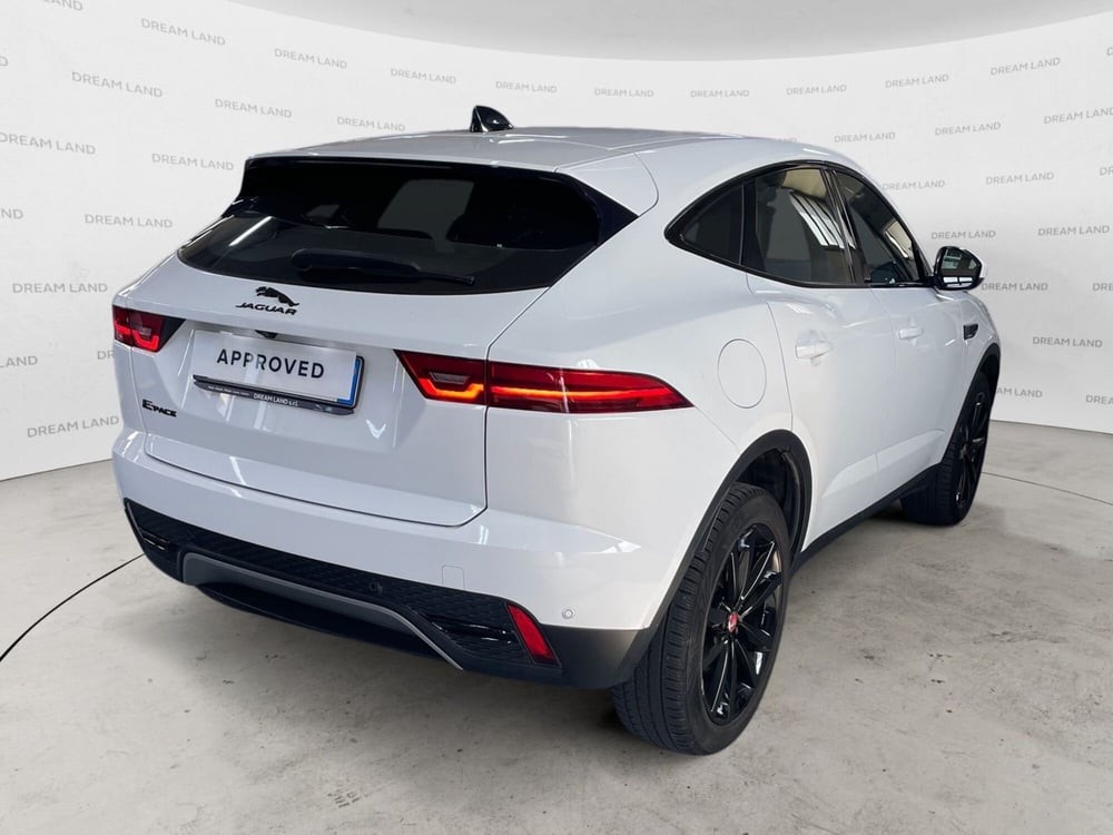 Jaguar E-Pace usata a Livorno (2)