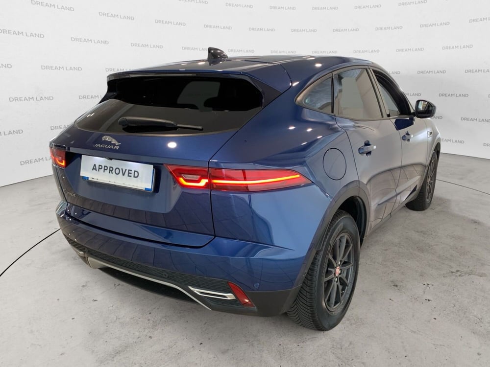 Jaguar E-Pace usata a Livorno (2)