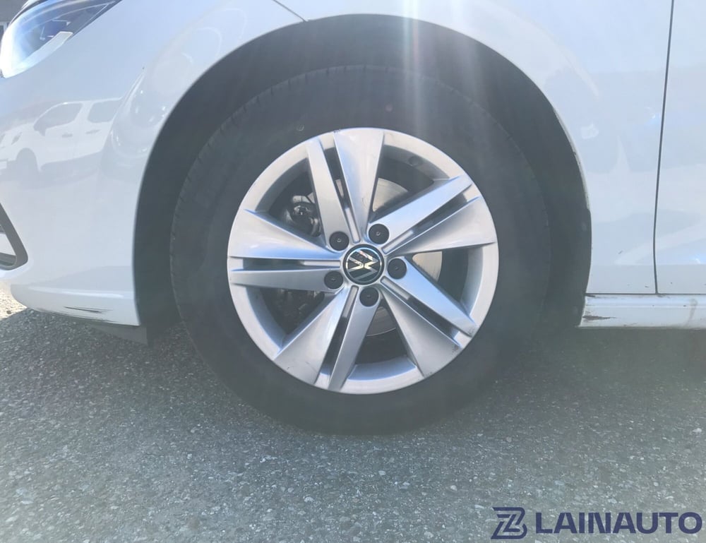 Volkswagen Golf Variant usata a Milano (13)