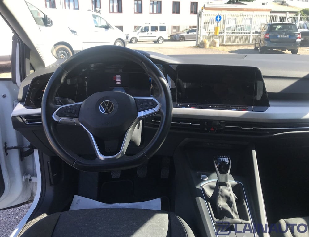 Volkswagen Golf Variant usata a Milano (16)