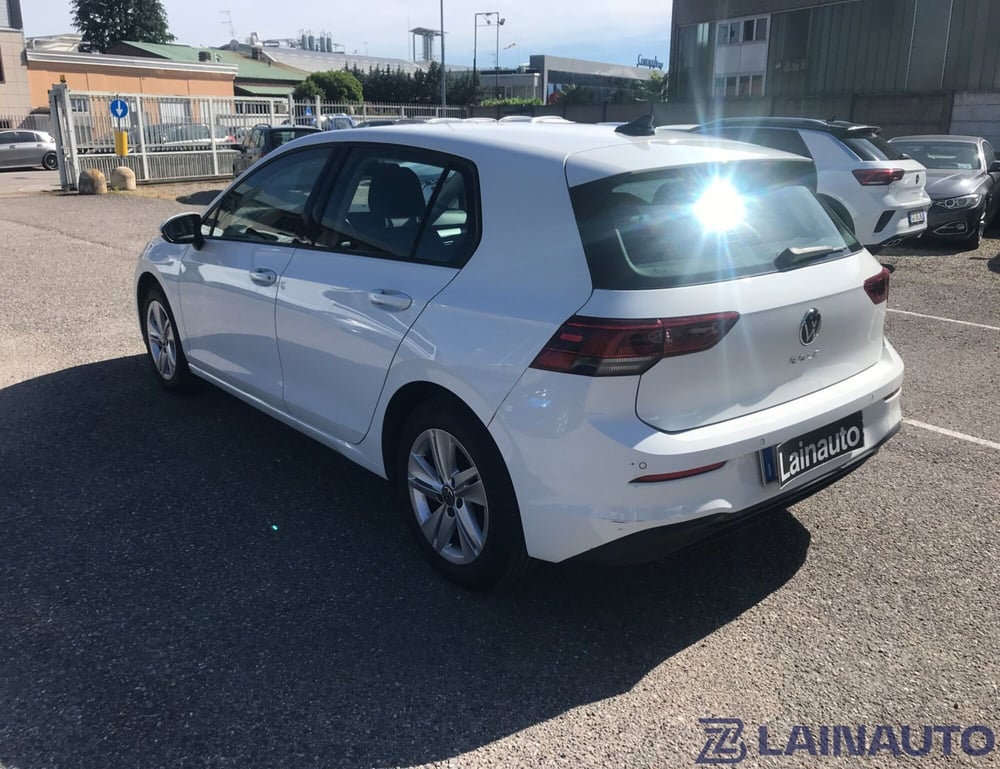Volkswagen Golf Variant usata a Milano (7)