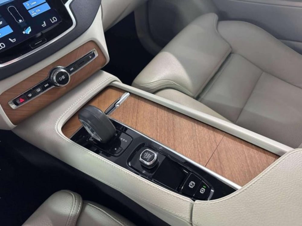 Volvo XC90 usata a Firenze (18)