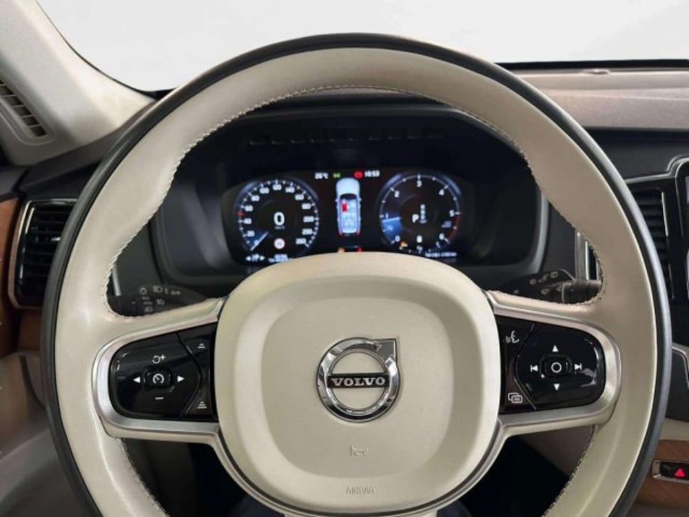 Volvo XC90 usata a Firenze (19)