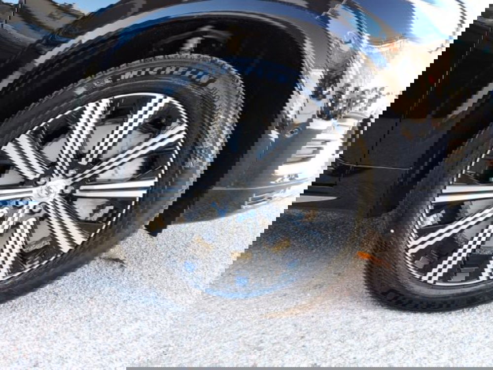 Volvo XC90 nuova a Firenze (6)