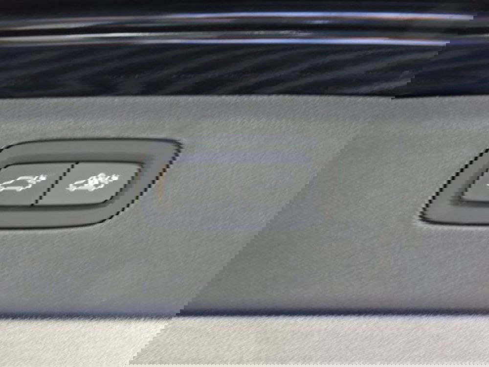 Volvo XC90 nuova a Firenze (7)