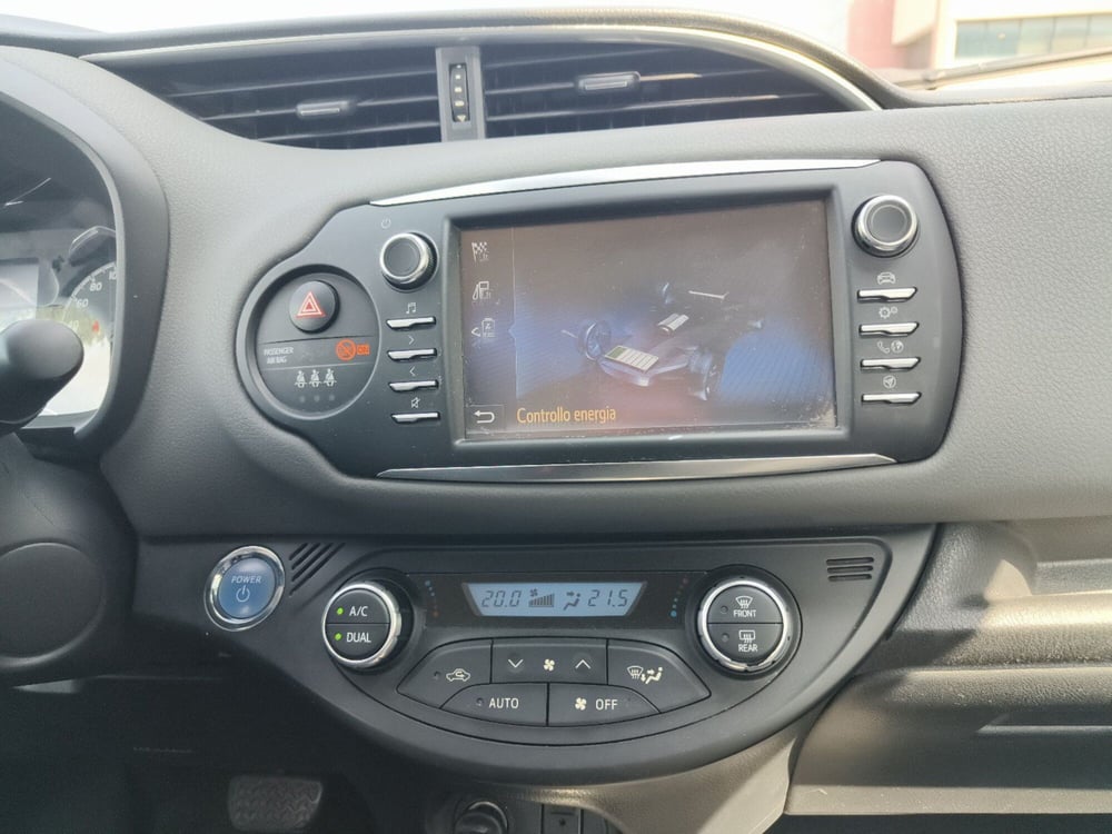 Toyota Yaris usata a Reggio Calabria (13)