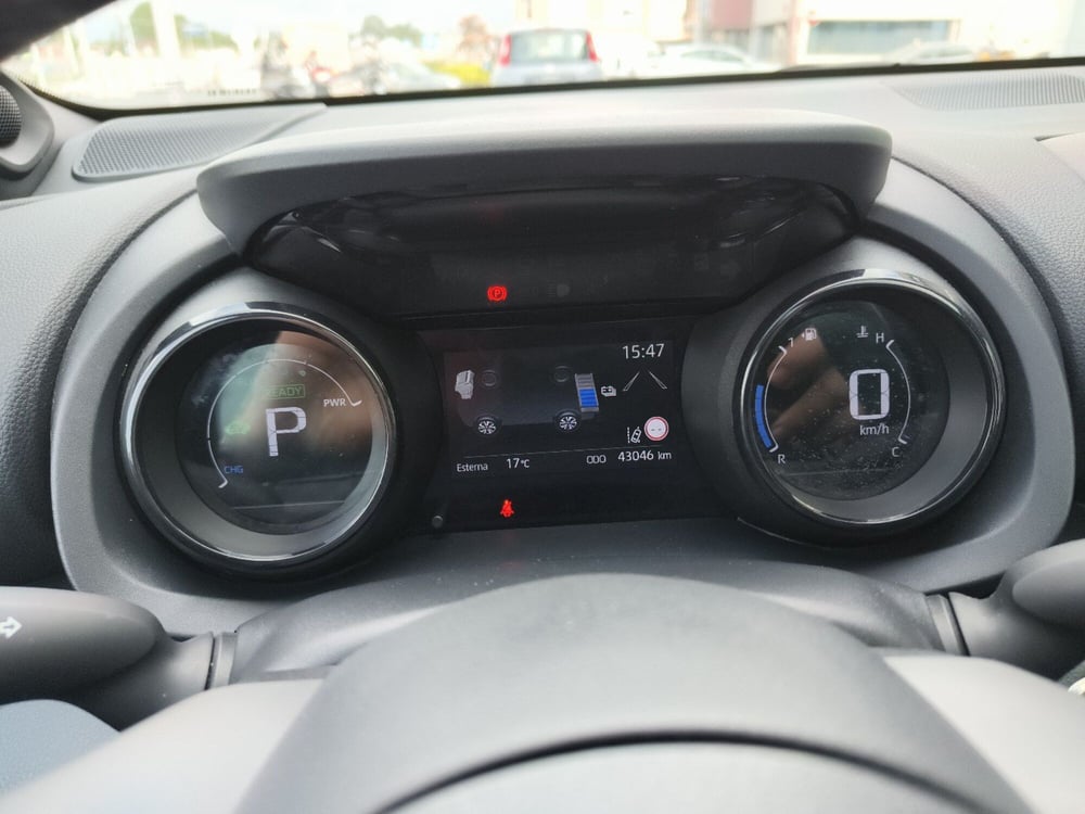 Toyota Yaris usata a Reggio Calabria (14)