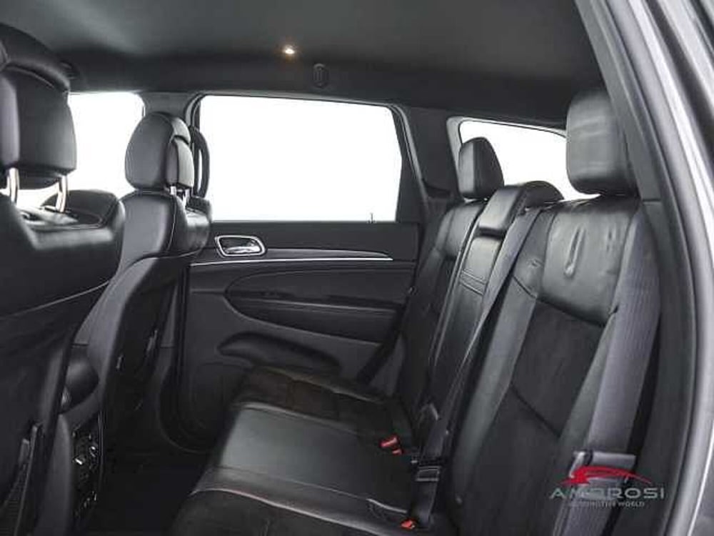 Jeep Grand Cherokee usata a Perugia (10)