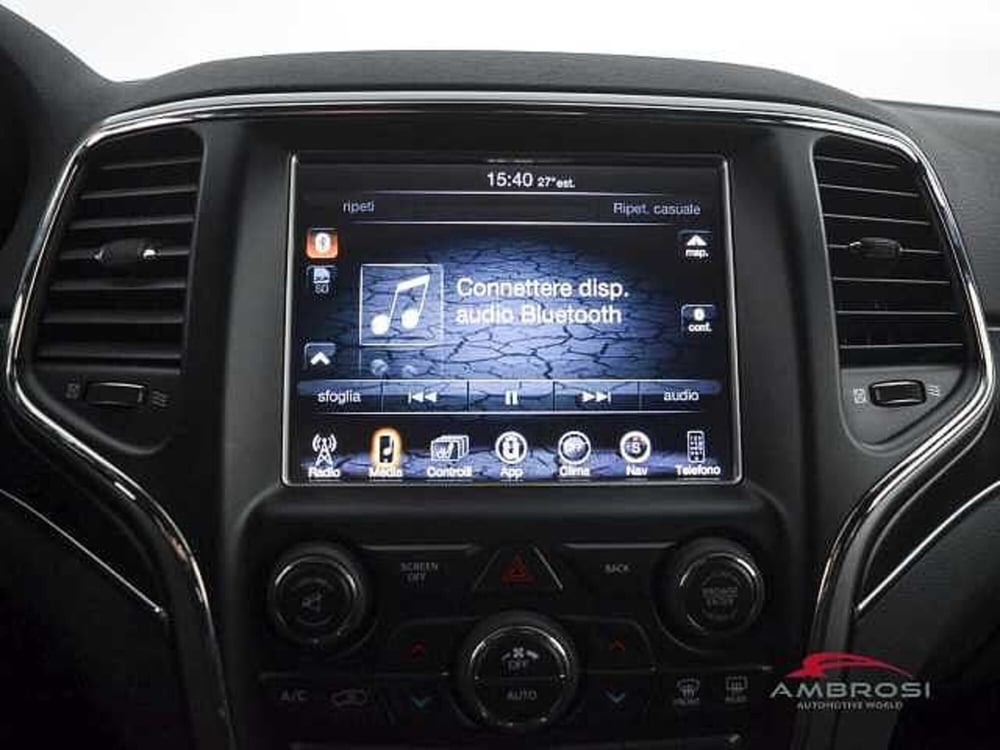 Jeep Grand Cherokee usata a Perugia (16)