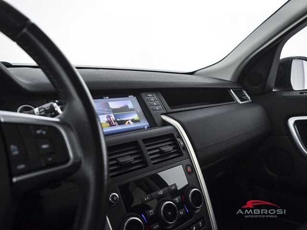 Land Rover Discovery Sport usata a Perugia (20)