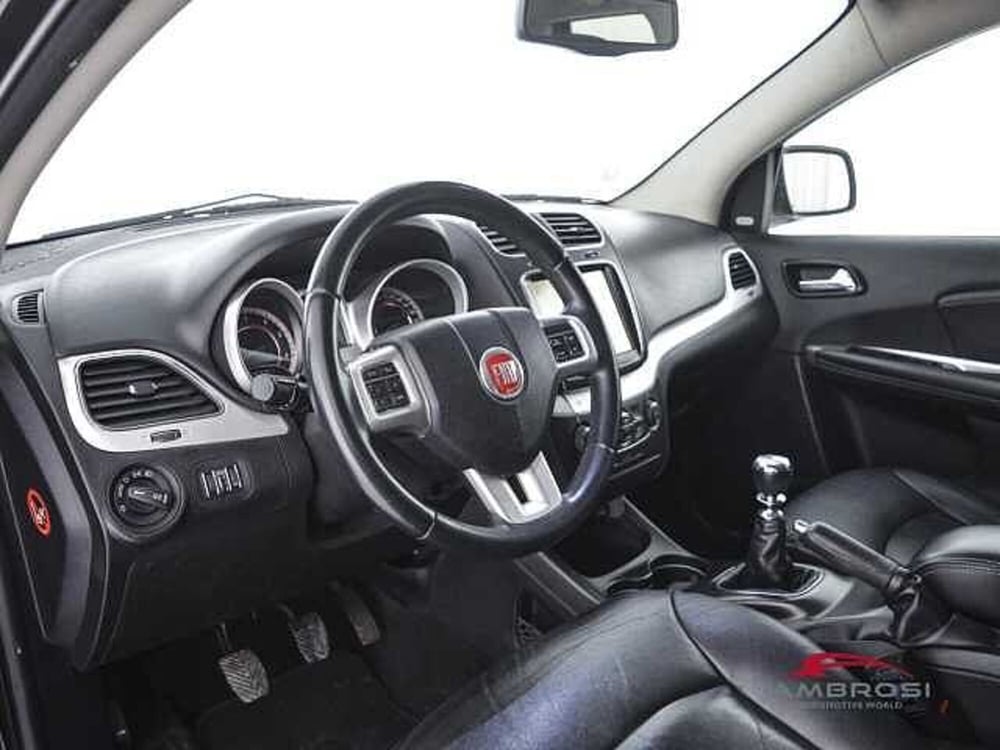Fiat Freemont usata a Perugia (8)