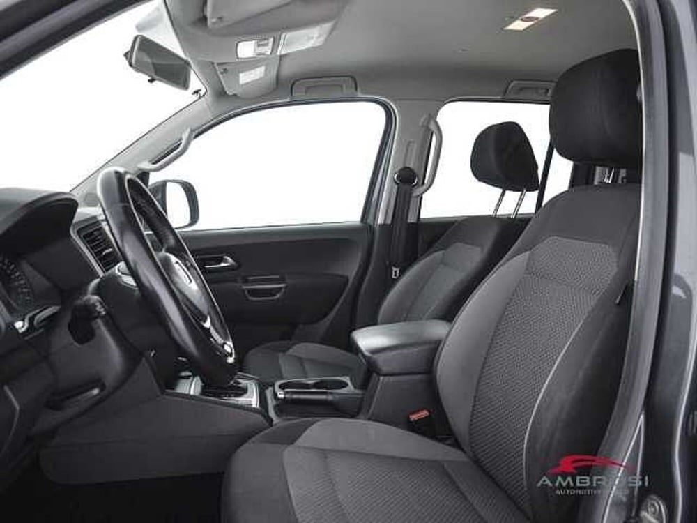 Volkswagen Veicoli Commerciali Amarok usata a Perugia (9)