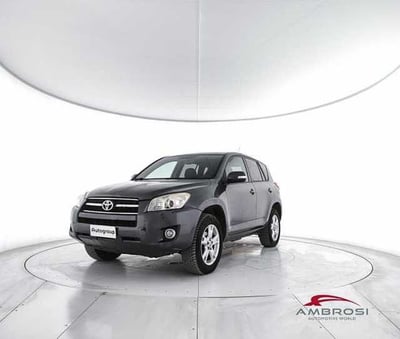 Toyota Rav4 2.2 D-4D 150 CV DPF Sol del 2009 usata a Corciano