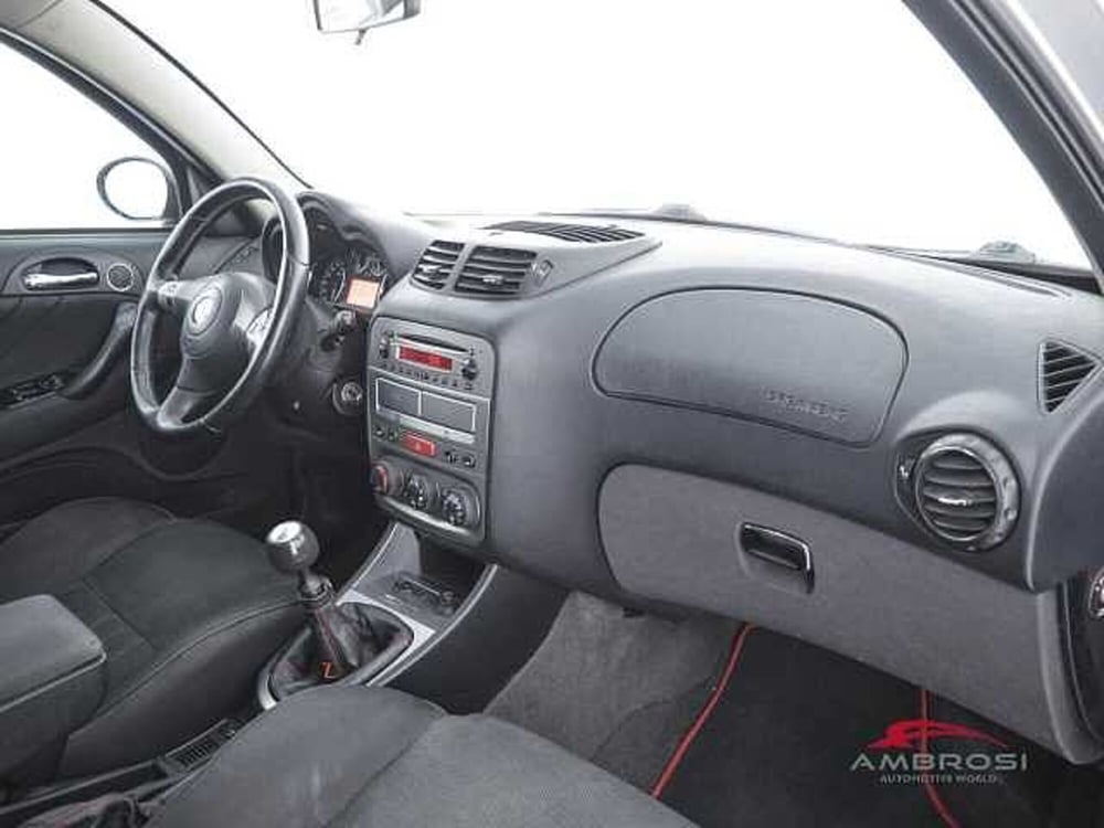 Alfa Romeo 147 usata a Perugia (12)