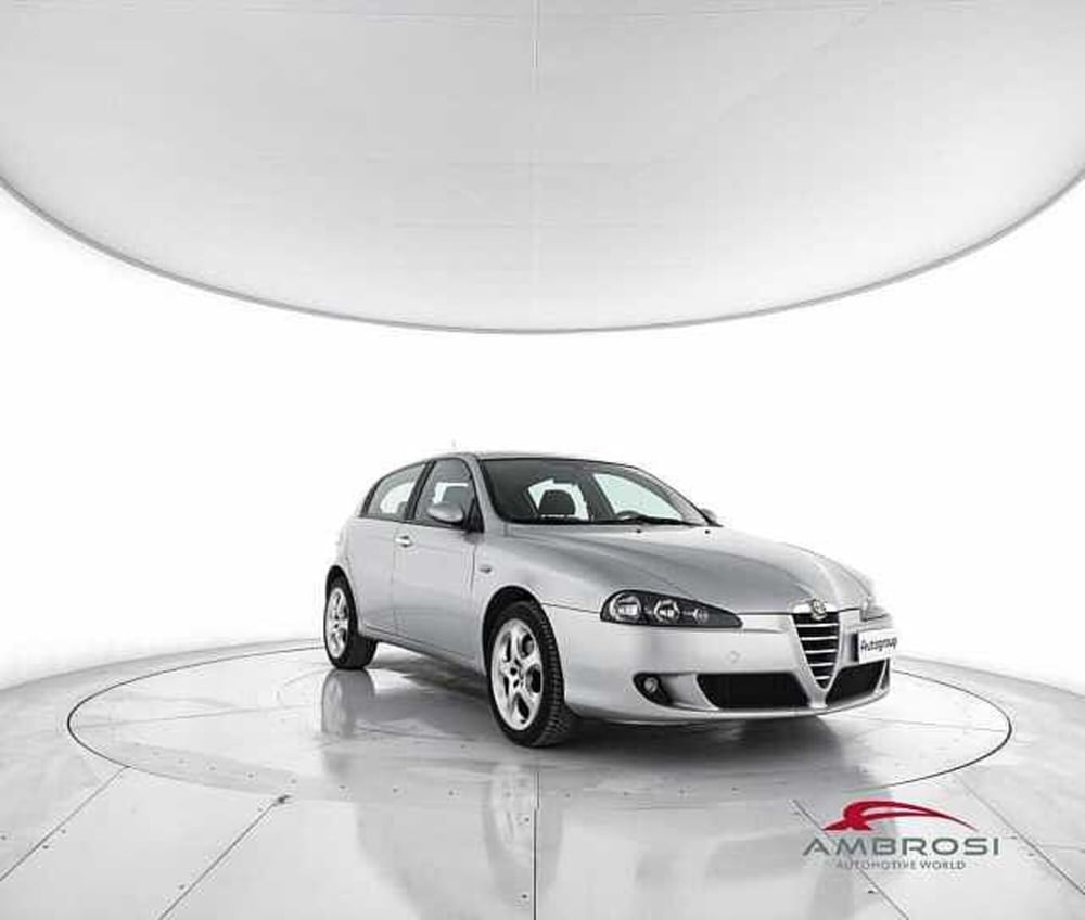Alfa Romeo 147 usata a Perugia (2)